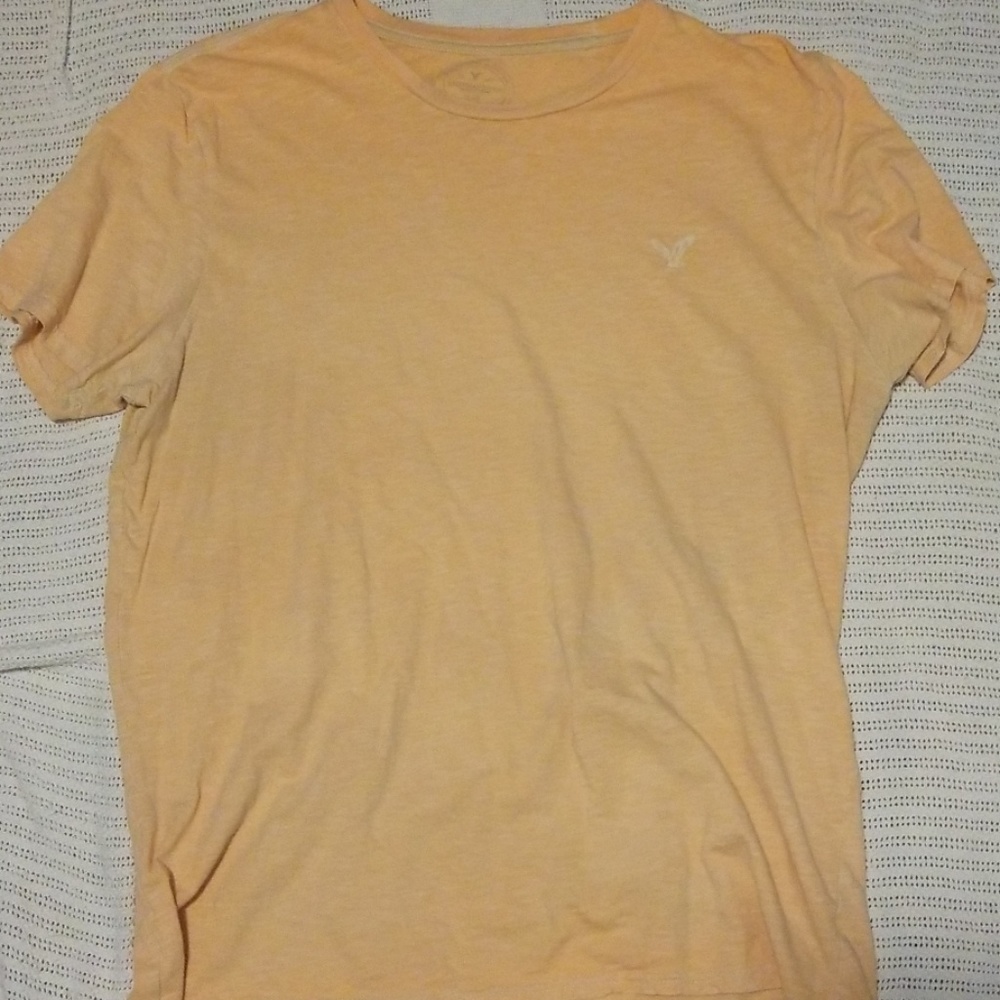 American eagle t shirts